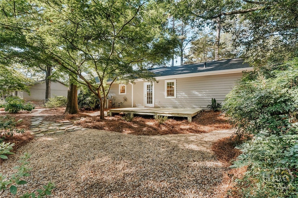 Photo of 138 VFW Drive, Watkinsville, GA 30677 (MLS # CL366121)