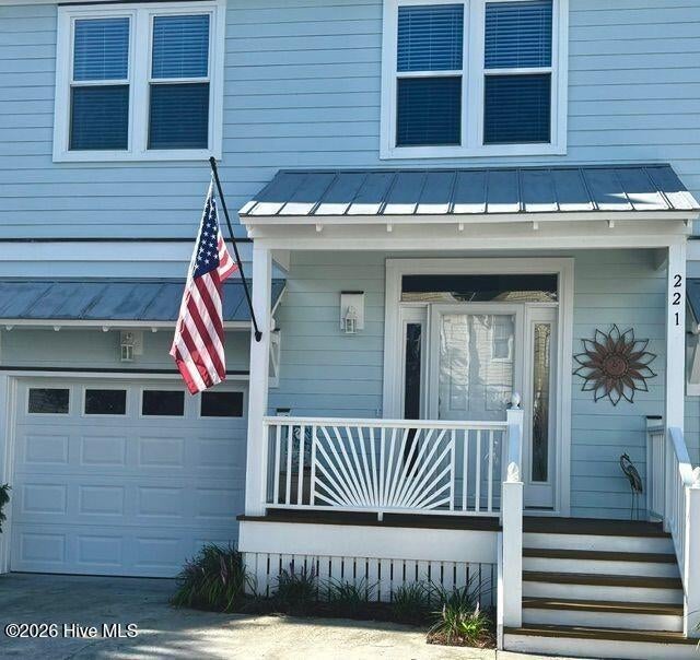 Photo of 221 River Gate Lane, Wilmington, NC 28412 (MLS # 100605736)