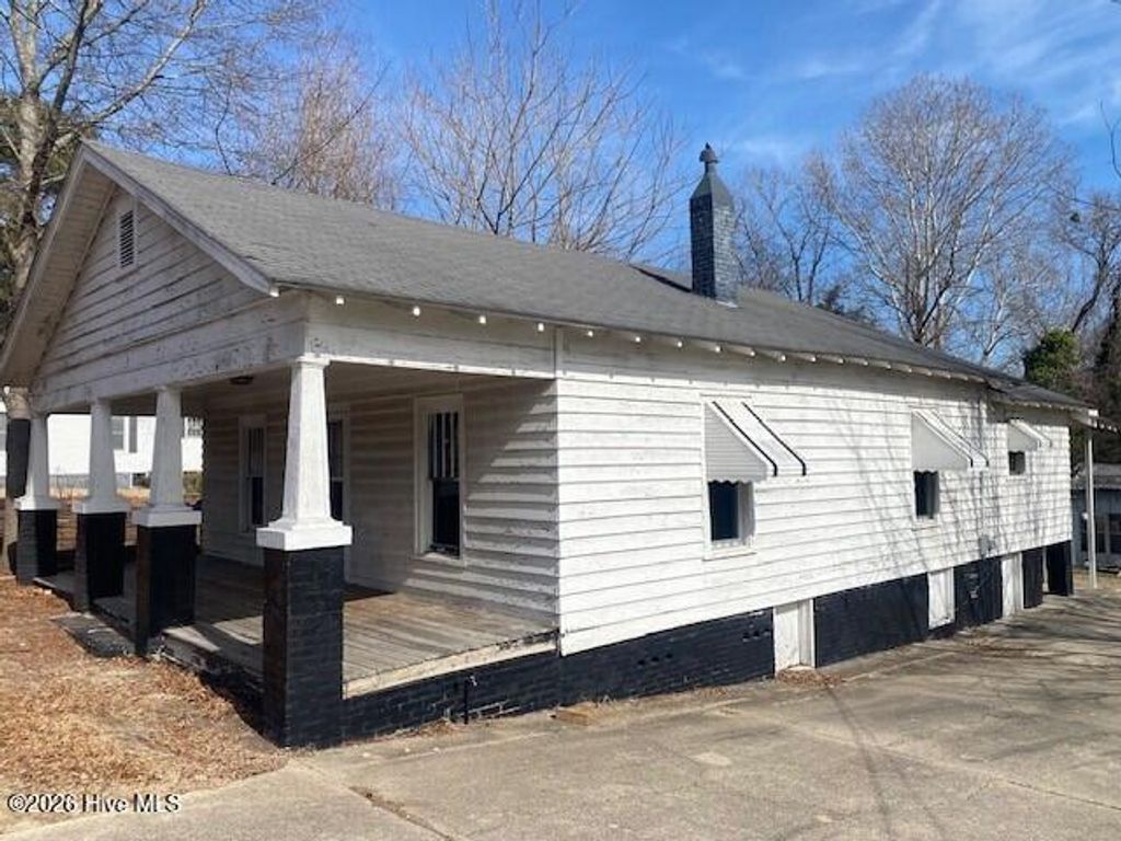 Photo of 12181 Oak Avenue, Bailey, NC 27807 (MLS # 100555324)