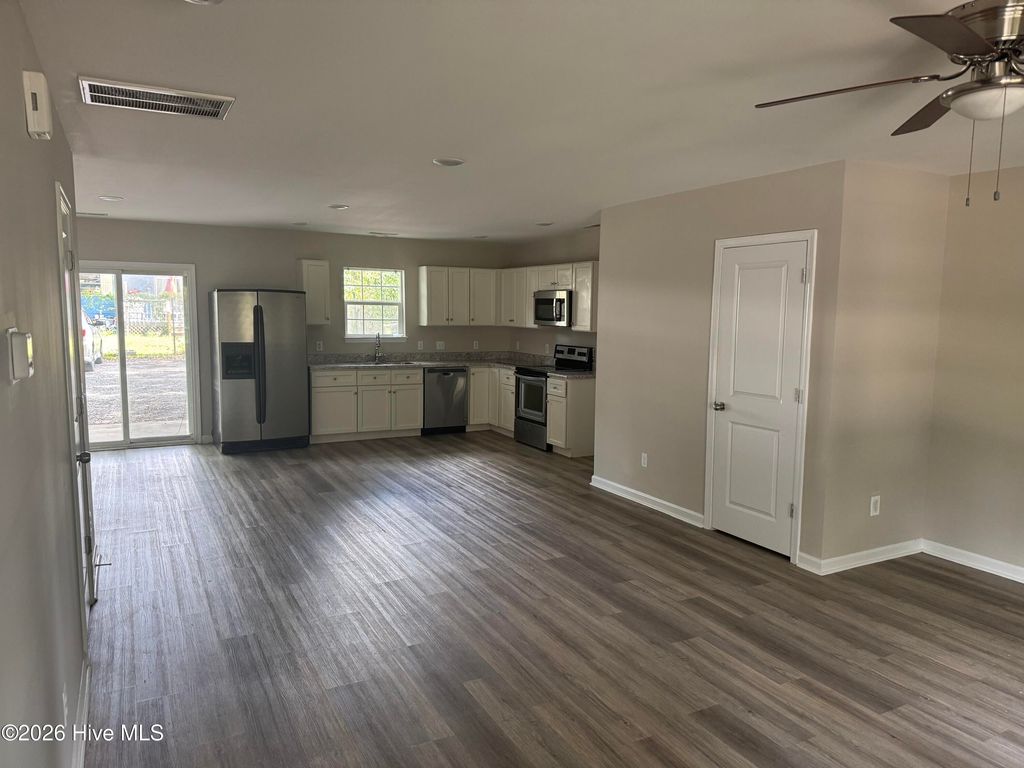 Photo of 235 Greenville Avenue, Wilmington, NC 28403 (MLS # 100559641)