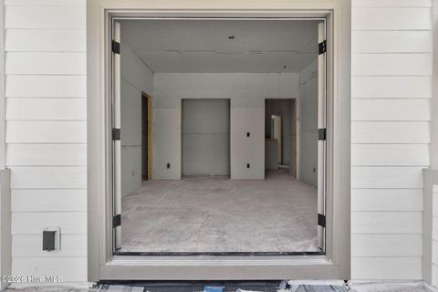 Tiny photo for 1832 Oak Harbour Drive SW, Ocean Isle Beach, NC 28469 (MLS # 100579682)