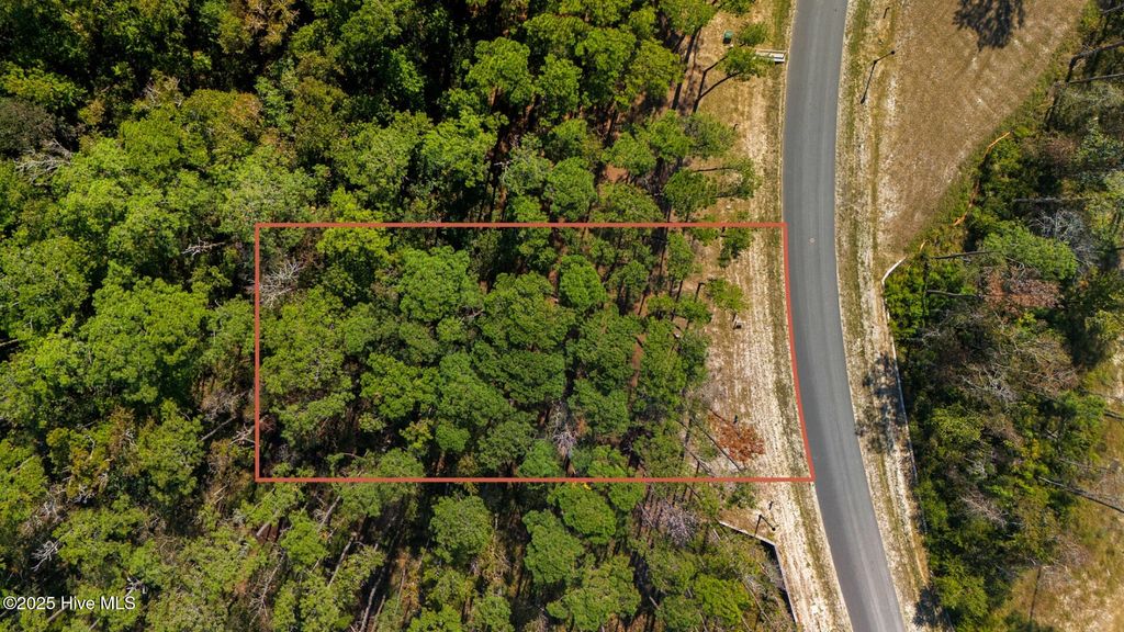 Photo of 514 Freedom Park Road, Beaufort, NC 28516 (MLS # 100536254)