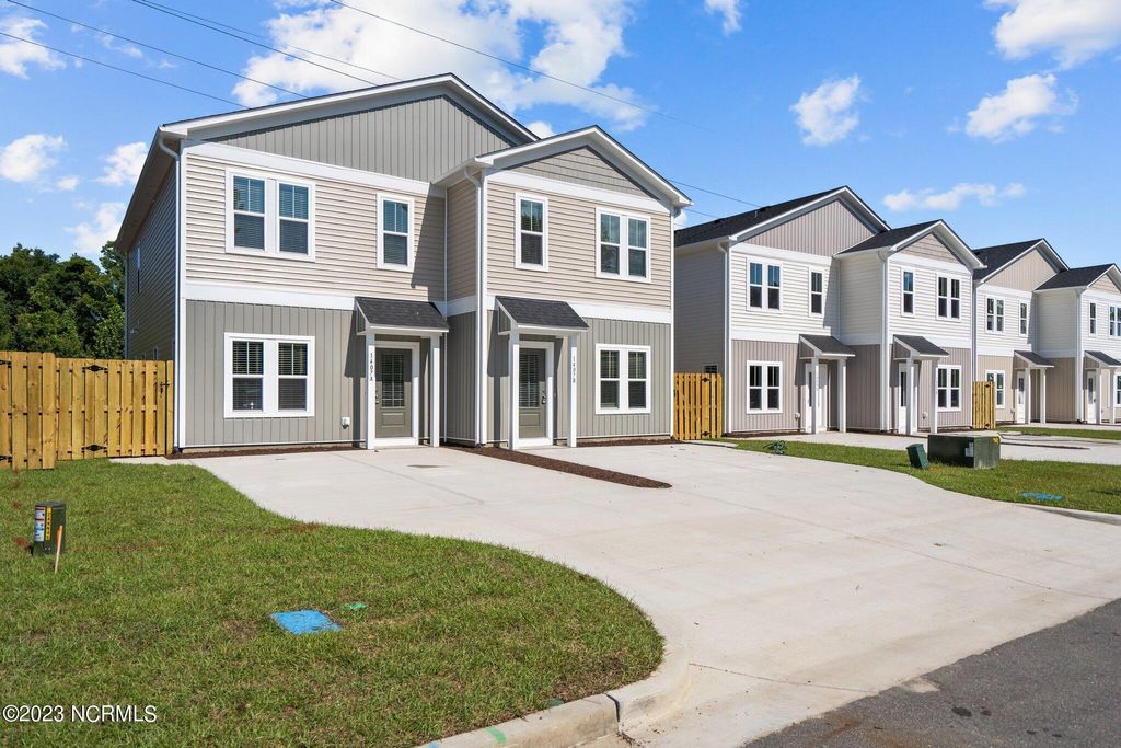 Photo of 1405 Corbett Street #A, Wilmington, NC 28401 (MLS # 100544737)