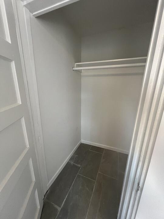 325 Meridian Avenue