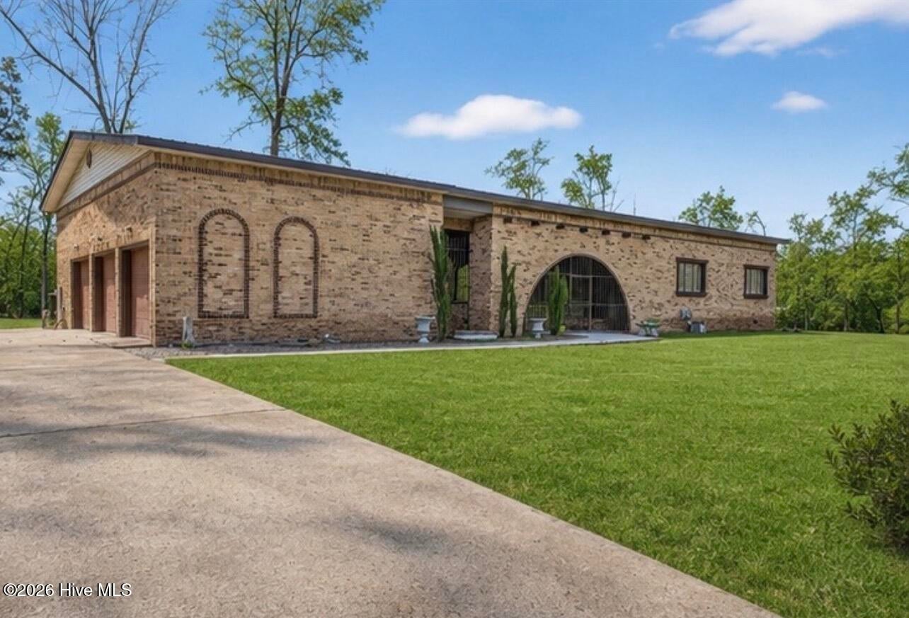 323 Long Horn Road