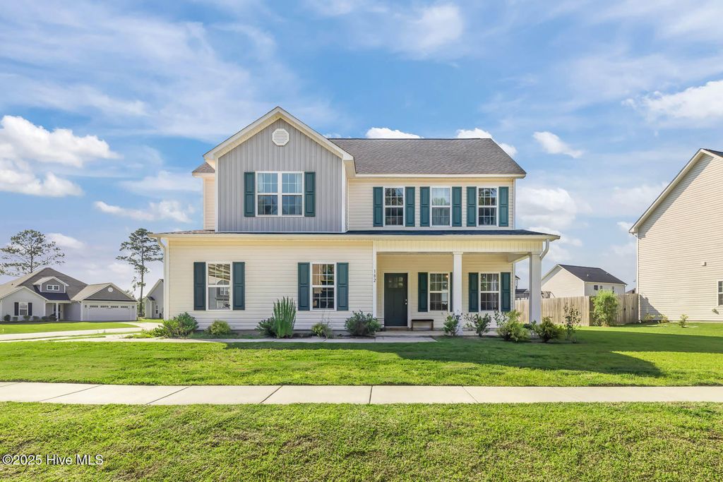 Photo of 182 Moonstone Court, Jacksonville, NC 28546 (MLS # 100520139)