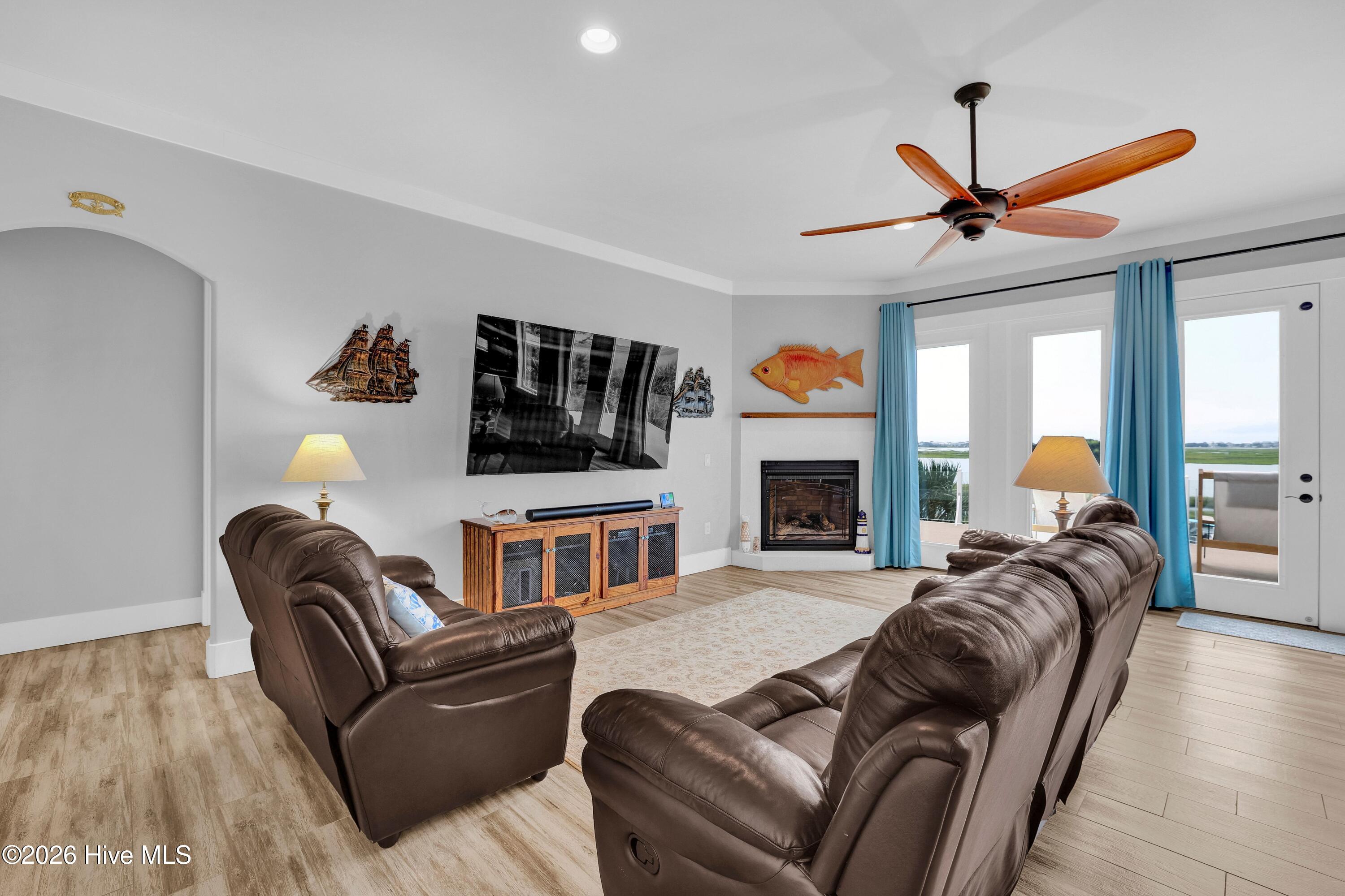 1044 Mallard Bay Drive