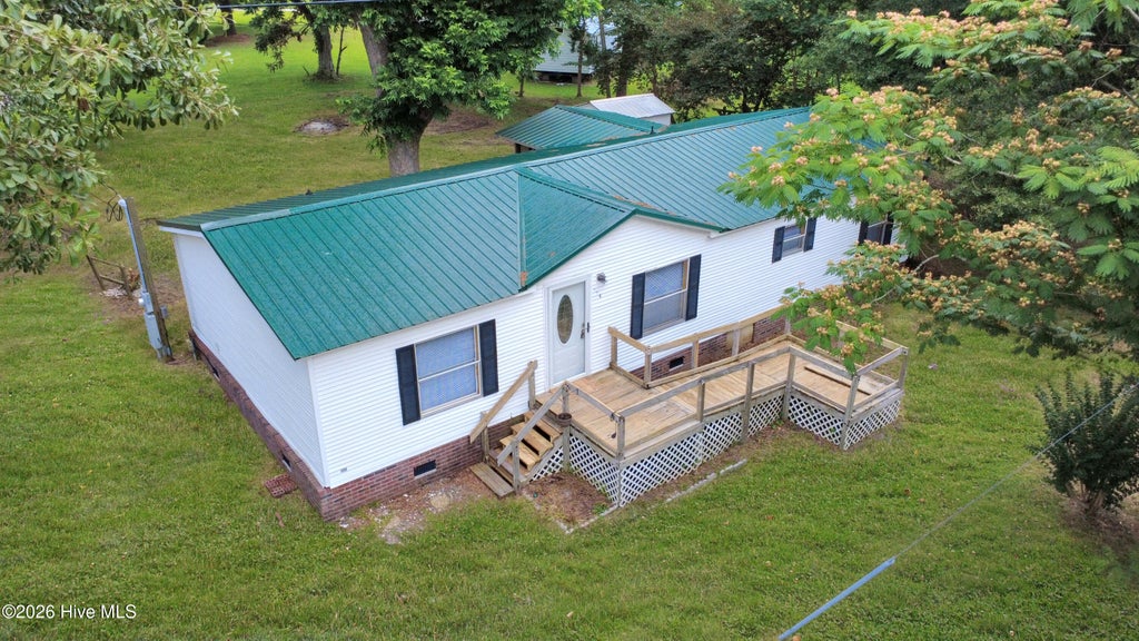 Photo of 106 Mcgowan Road, Jacksonville, NC 28540 (MLS # 100585487)