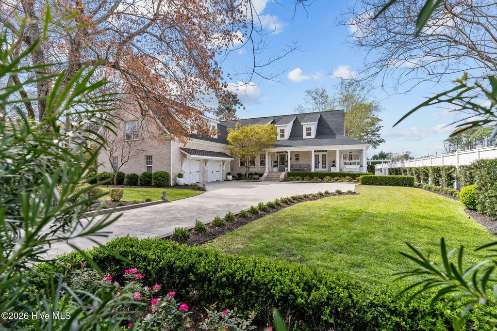 Photo of 100 King Arthur Drive, Wilmington, NC 28403 (MLS # 100561575)