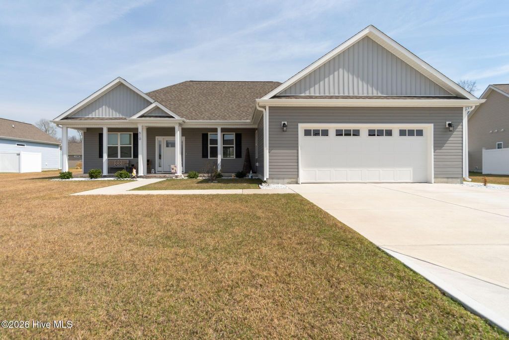Photo of 610 Bright Harvest Drive, Maysville, NC 28555 (MLS # 100560747)
