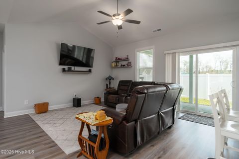 Tiny photo for 610 Bright Harvest Drive, Maysville, NC 28555 (MLS # 100560747)