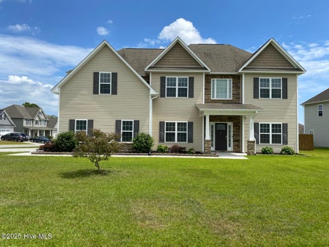 Homes For Rent - 110 Regatta Way<br/> Sneads Ferry, NC 28460