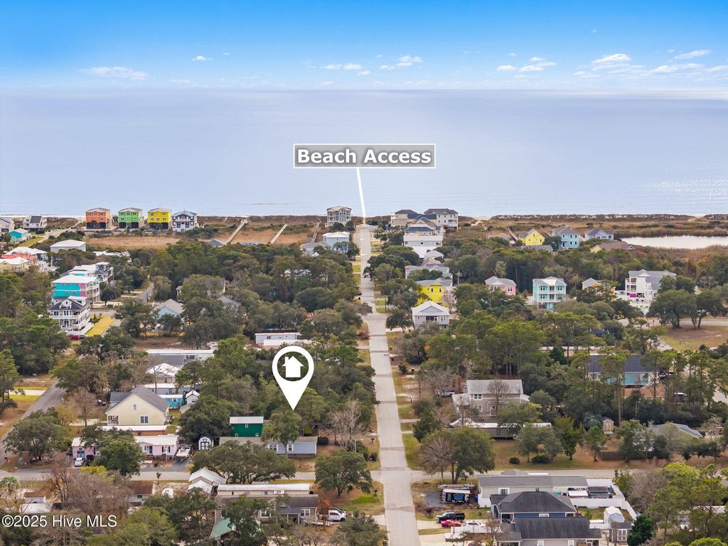 Photo of 118 NE 67th Street, Oak Island, NC 28465 (MLS # 100544596)