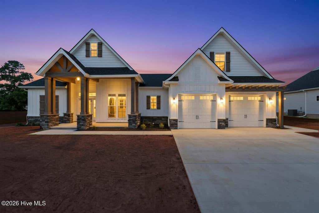 Photo of 914 Maggie Lane, Elizabeth City, NC 27909 (MLS # 100596216)