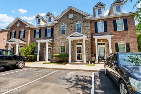 Photo of 4814 Exton Park Loop, Castle Hayne, NC 28429 (MLS # 100579978)