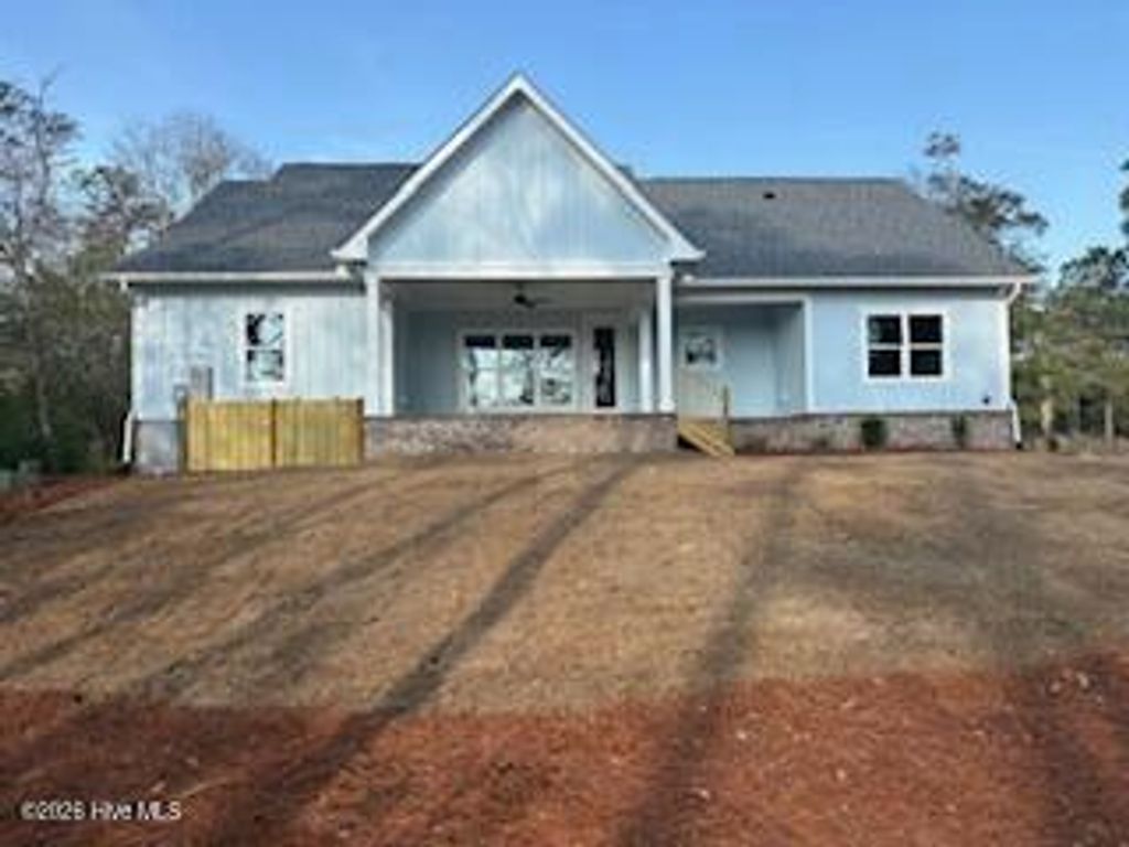 Photo of 1772 Oyster Harbour Parkway SW, Supply, NC 28462 (MLS # 100479561)