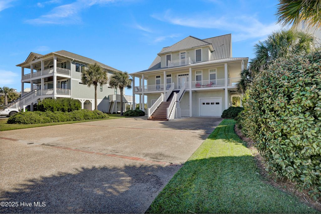 Photo of 4 Sailview Drive, North Topsail Beach, NC 28460 (MLS # 100536895)
