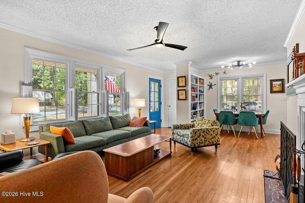 Photo of 605 S May Street, Southern Pines, NC 28387 (MLS # 100566177)