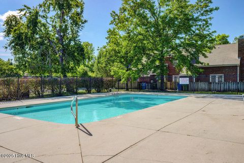 Tiny photo for 5022 Lamppost Circle, Wilmington, NC 28403 (MLS # 100559501)