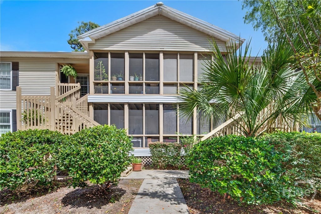 Photo of 401 N Cromwell Road #L 8, Savannah, GA 31410 (MLS # SA364707)