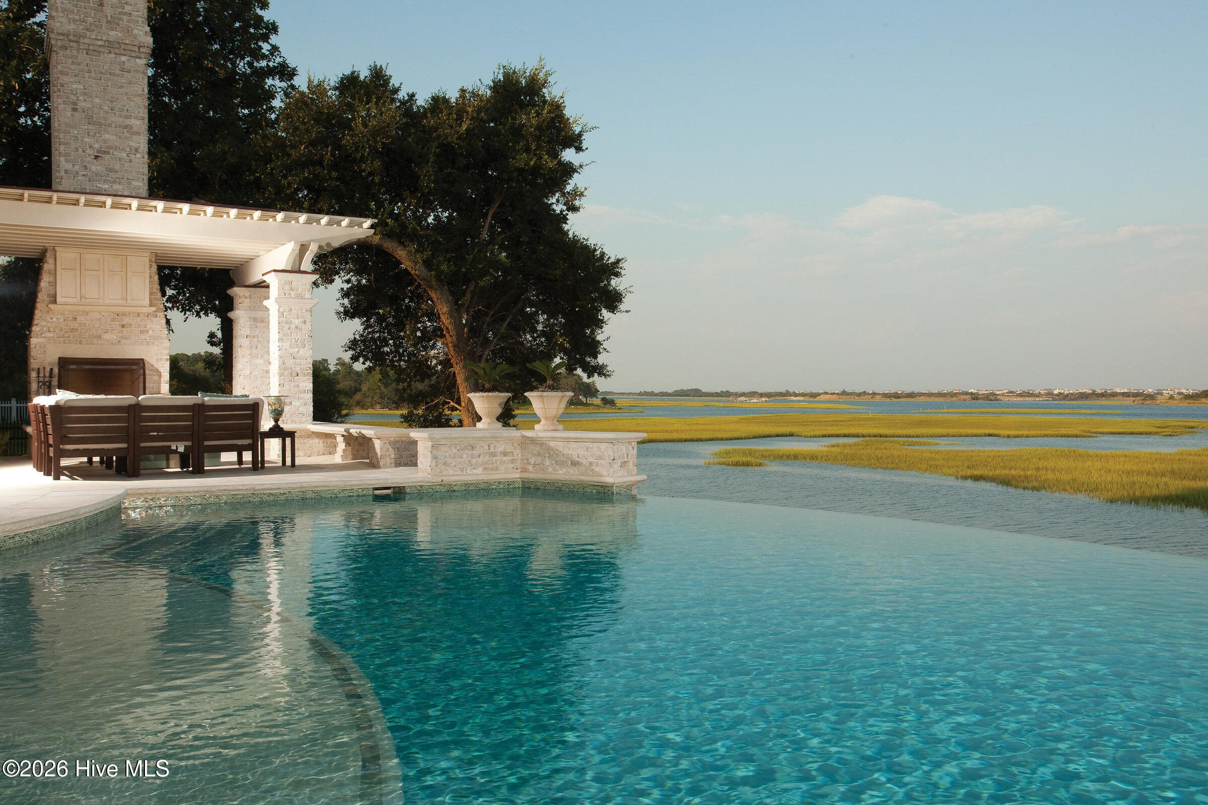 2340 Ocean Point Drive