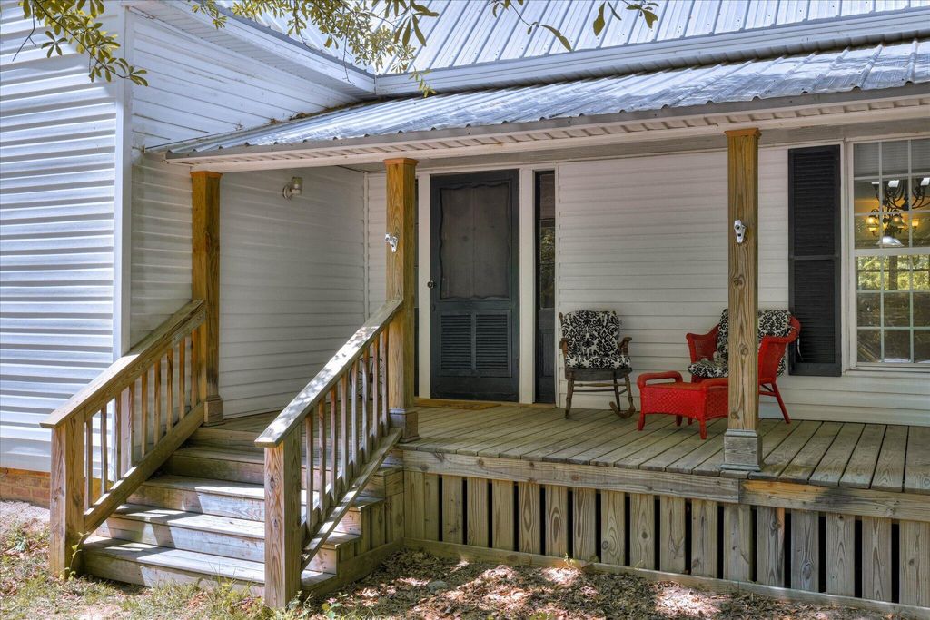 Photo of 1265 Gills Point Road, Tignall, GA 30668 (MLS # 554901)