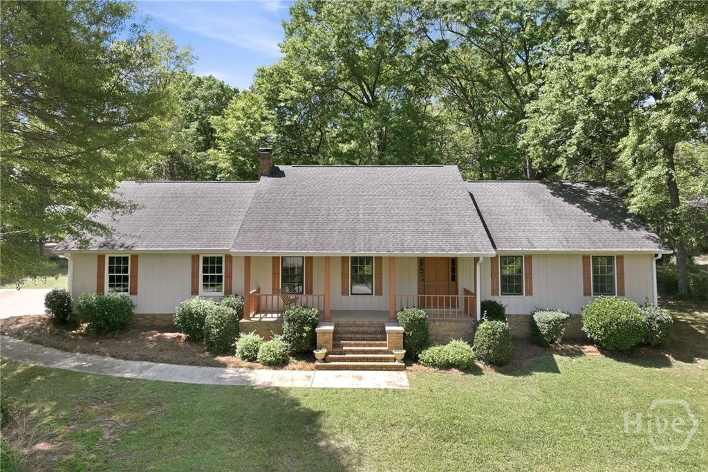 Photo of 1600 Robinhood Road, Watkinsville, GA 30677 (MLS # CL353609)