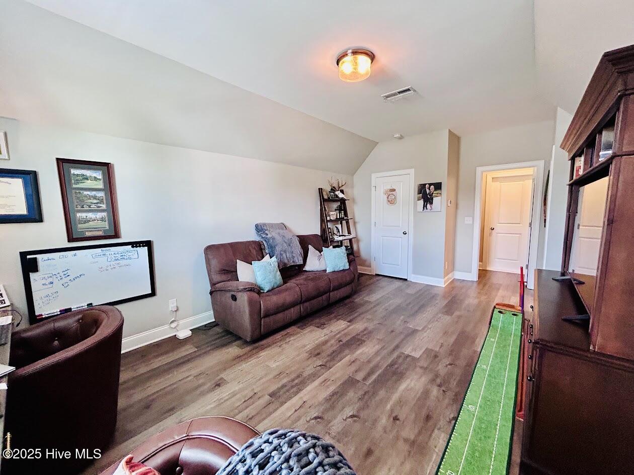 Hampstead, North Carolina 28443, United States, 4 Bedrooms Bedrooms, ,3 BathroomsBathrooms,Residential,Pending,255627