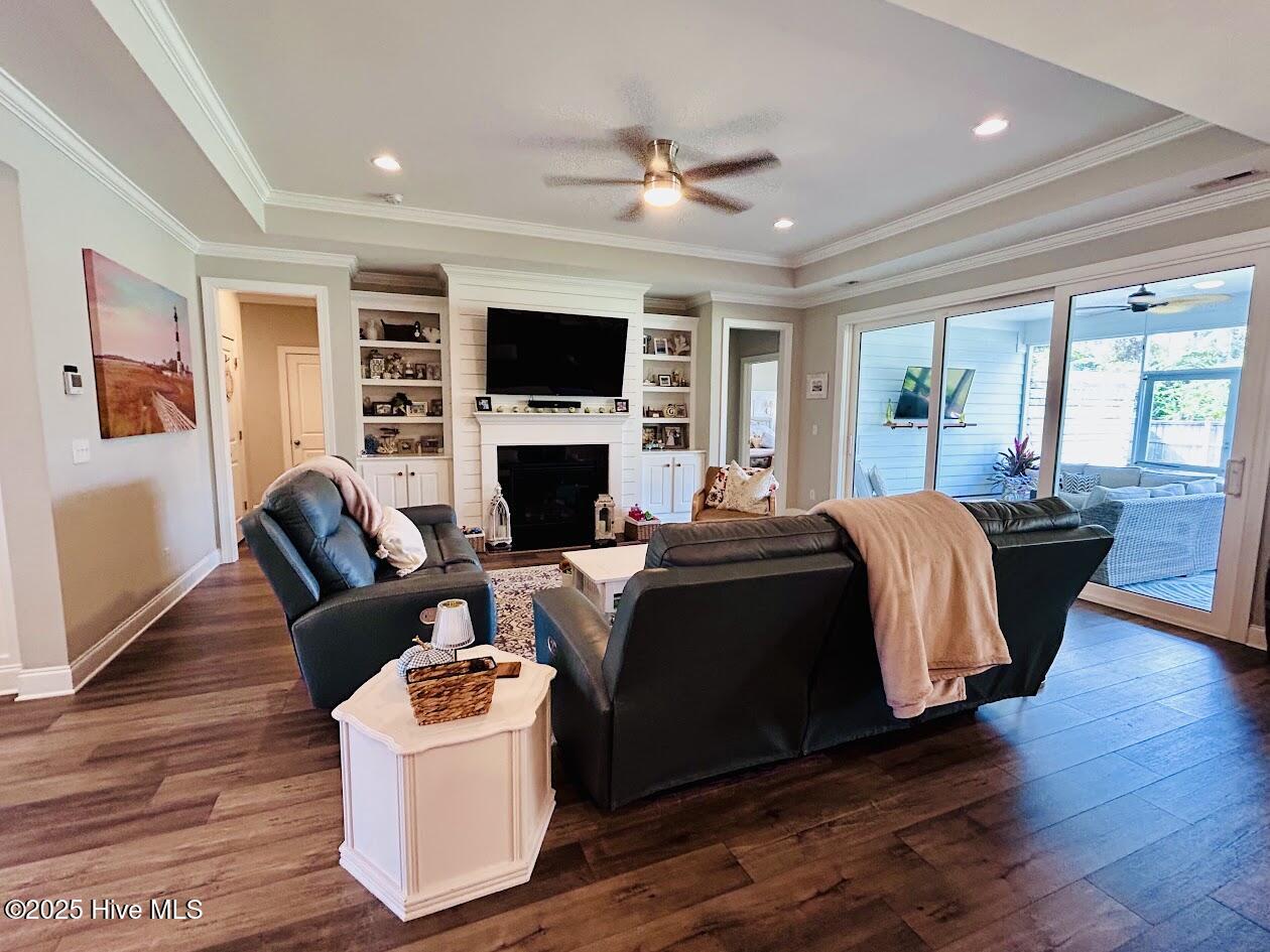 Hampstead, North Carolina 28443, United States, 4 Bedrooms Bedrooms, ,3 BathroomsBathrooms,Residential,Pending,255627