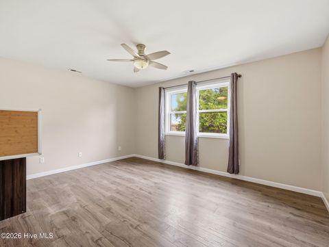Tiny photo for 94 Evergreen Drive, Hubert, NC 28539 (MLS # 100573575)