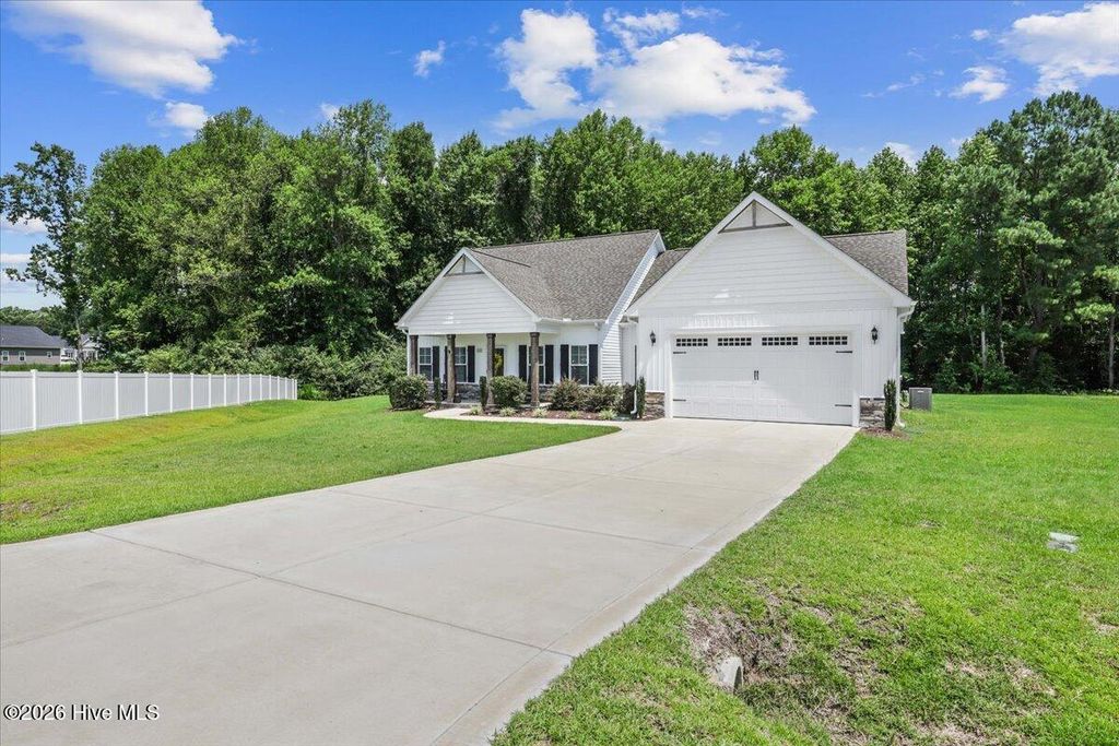 Photo of 111 Oakbridge Way, Pikeville, NC 27863 (MLS # 100588541)