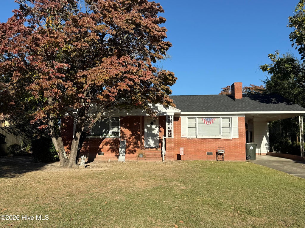 Photo of 2703 Ridgecrest Drive, Goldsboro, NC 27534 (MLS # 100612837)