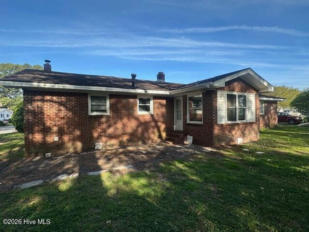 Photo of 1206 Bias Street, Elizabeth City, NC 27909 (MLS # 100565939)