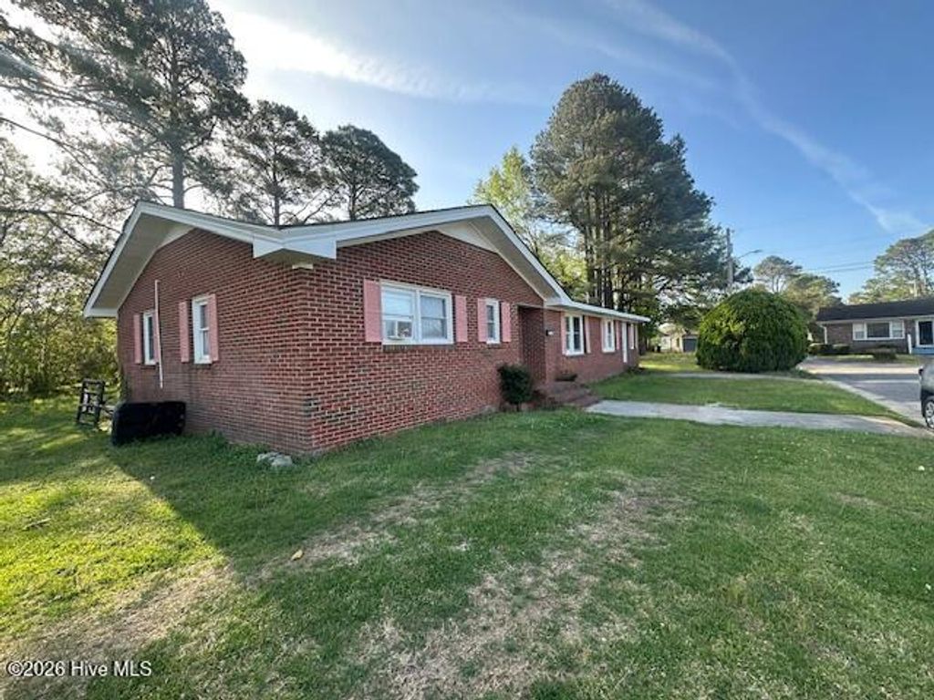 Photo of 1206 Bias Street, Elizabeth City, NC 27909 (MLS # 100565939)