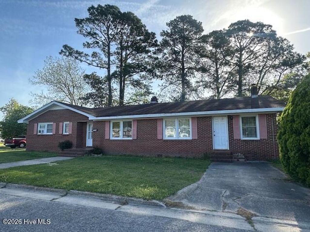 Photo of 1206 Bias Street, Elizabeth City, NC 27909 (MLS # 100565939)