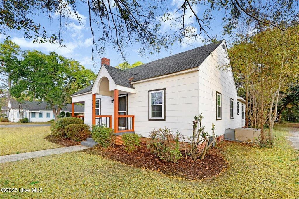 Photo of 700 S Audubon Avenue, Goldsboro, NC 27530 (MLS # 100544963)