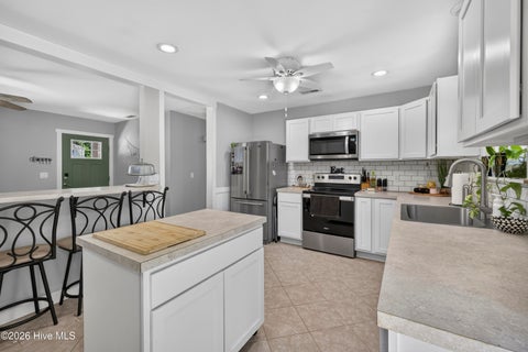Tiny photo for 304 Millhouse Road, Castle Hayne, NC 28429 (MLS # 100589452)
