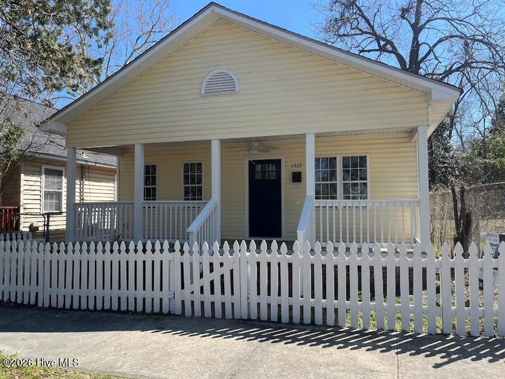 Photo of 1312 Dock Street, Wilmington, NC 28401 (MLS # 100561680)