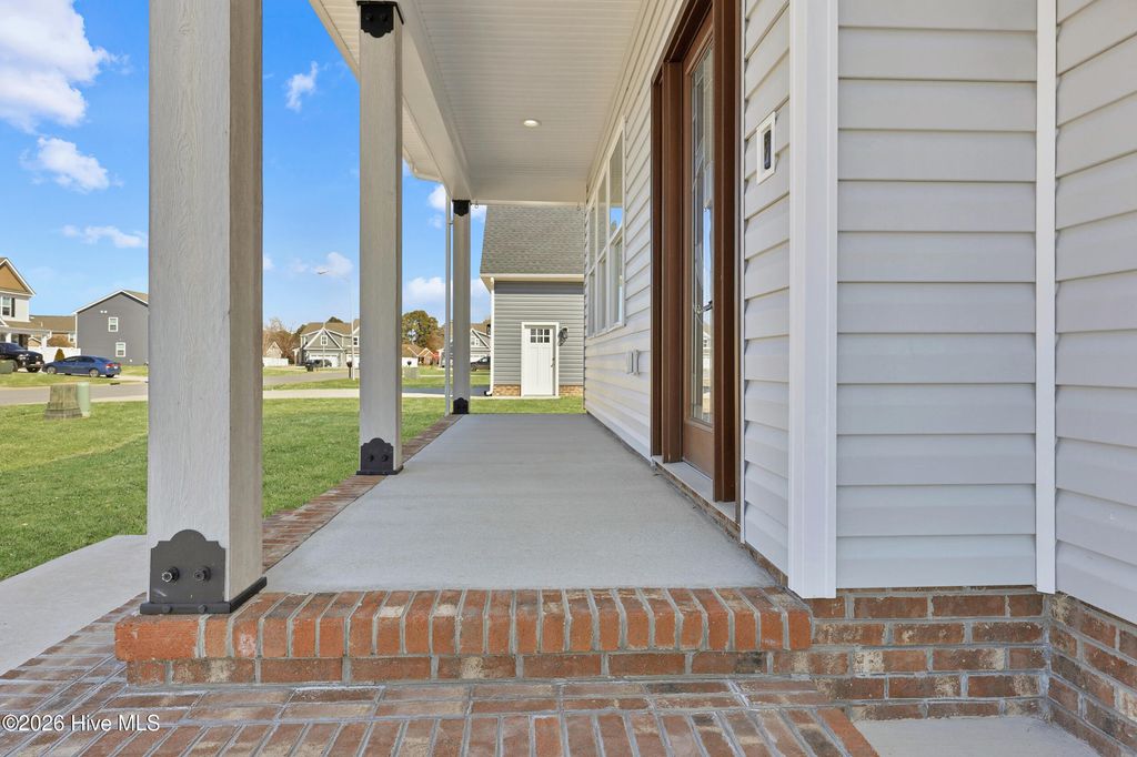 Photo of 106 Staysail Drive, Elizabeth City, NC 27909 (MLS # 100554672)