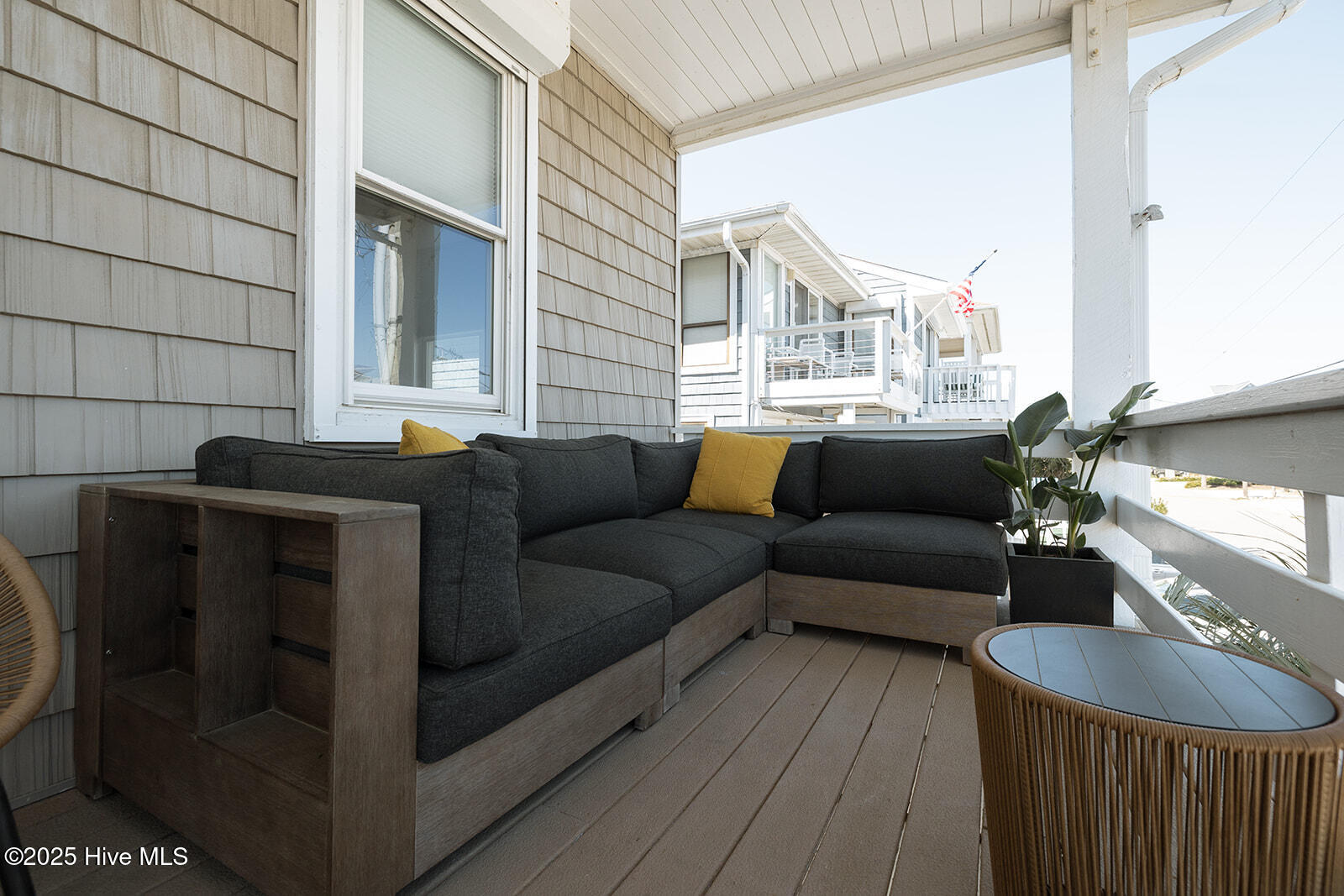 16 E Henderson Street Unit A