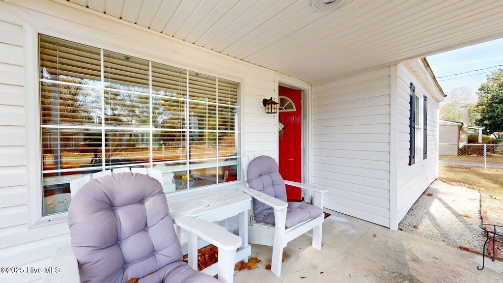 Photo of 276 Edgewood Terrace Drive, West End, NC 27376 (MLS # 100543754)