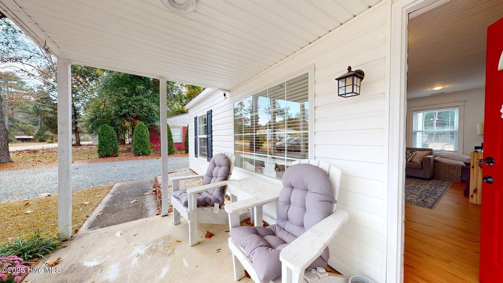 Photo of 276 Edgewood Terrace Drive, West End, NC 27376 (MLS # 100543754)