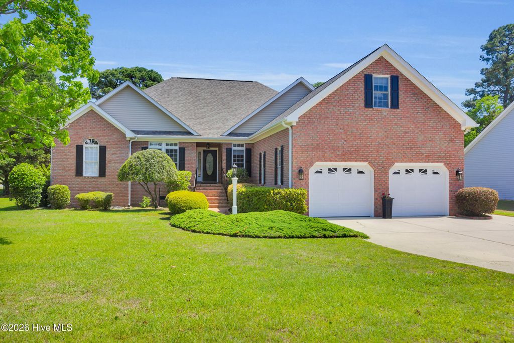 Photo of 1318 Mona Passage Court, New Bern, NC 28560 (MLS # 100568741)