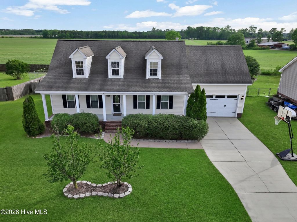 Photo of 114 Sanderling Way, Goldsboro, NC 27530 (MLS # 100552413)