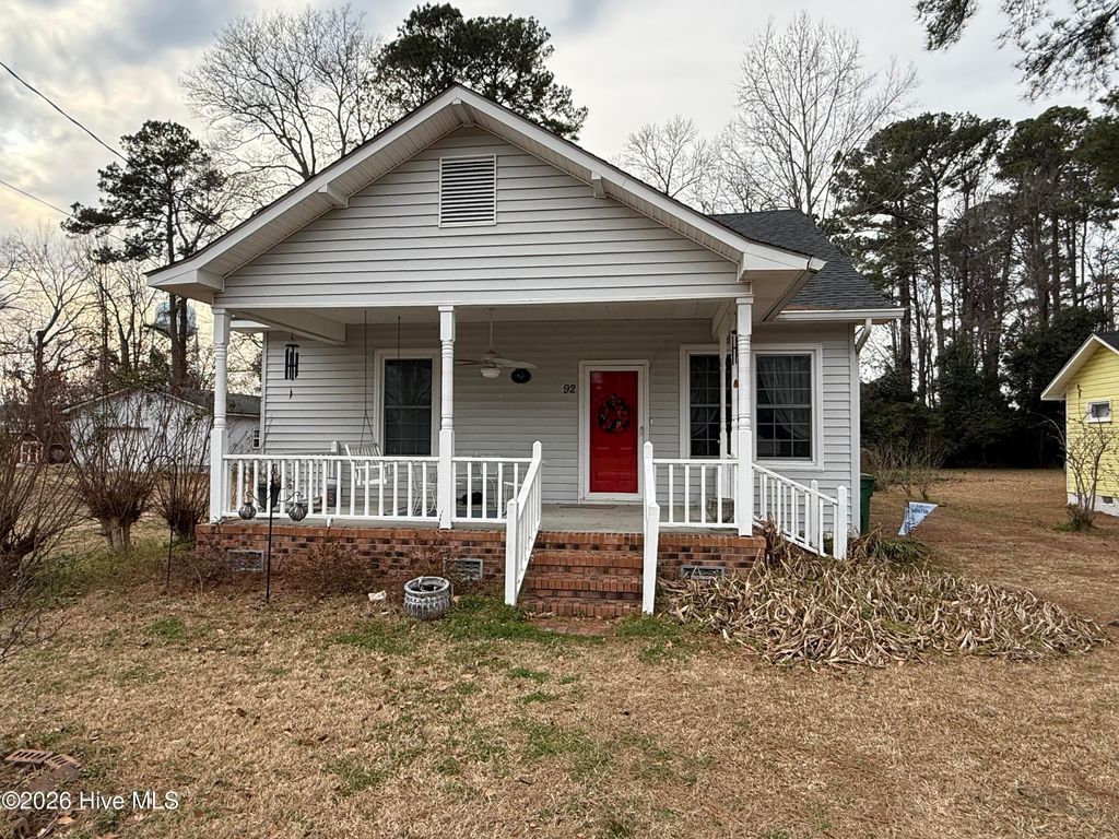 Photo of 92 S Elm Street, Clarkton, NC 28433 (MLS # 100556985)