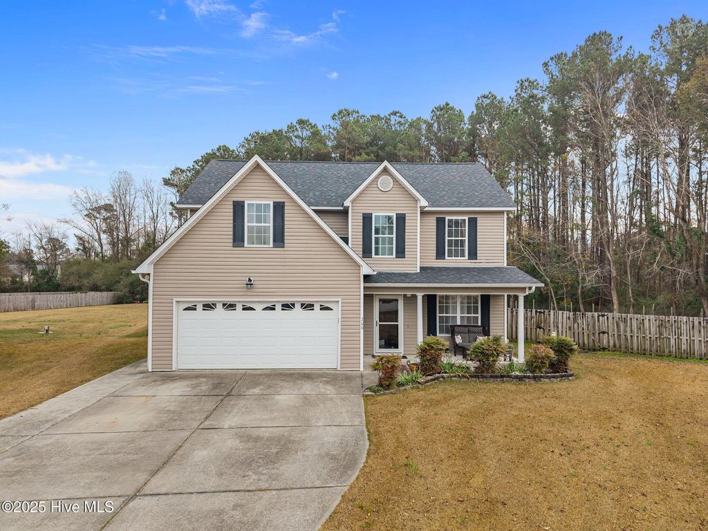 Photo of 200 Bright Leaf Lane, Jacksonville, NC 28540 (MLS # 100544220)