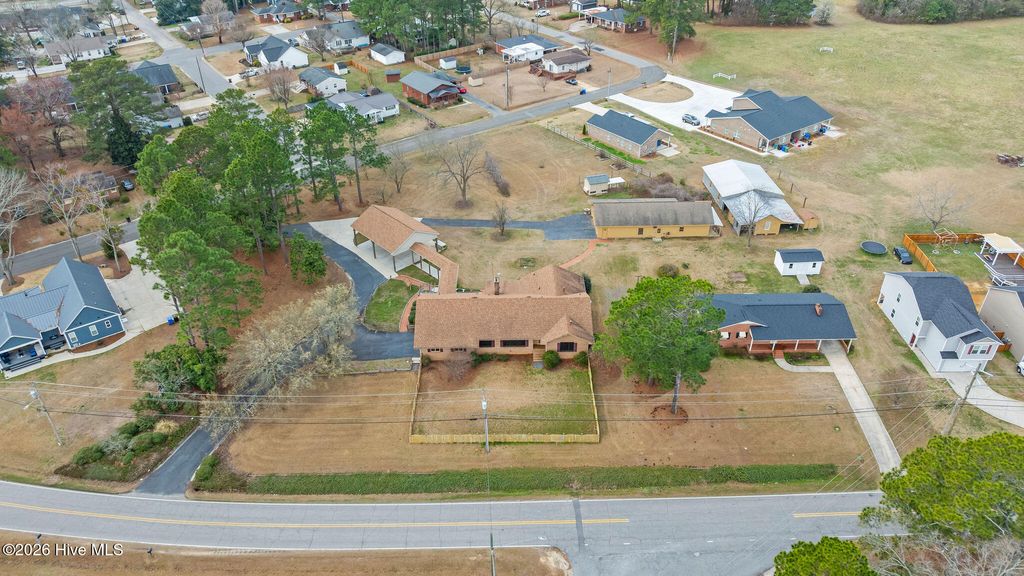 Photo of 303 N Lincoln Street, Benson, NC 27504 (MLS # 100559651)