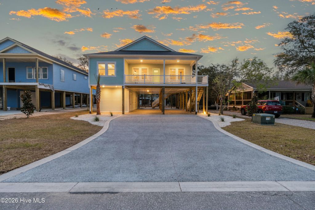 Photo of 150 NE 1st Street, Oak Island, NC 28465 (MLS # 100564696)