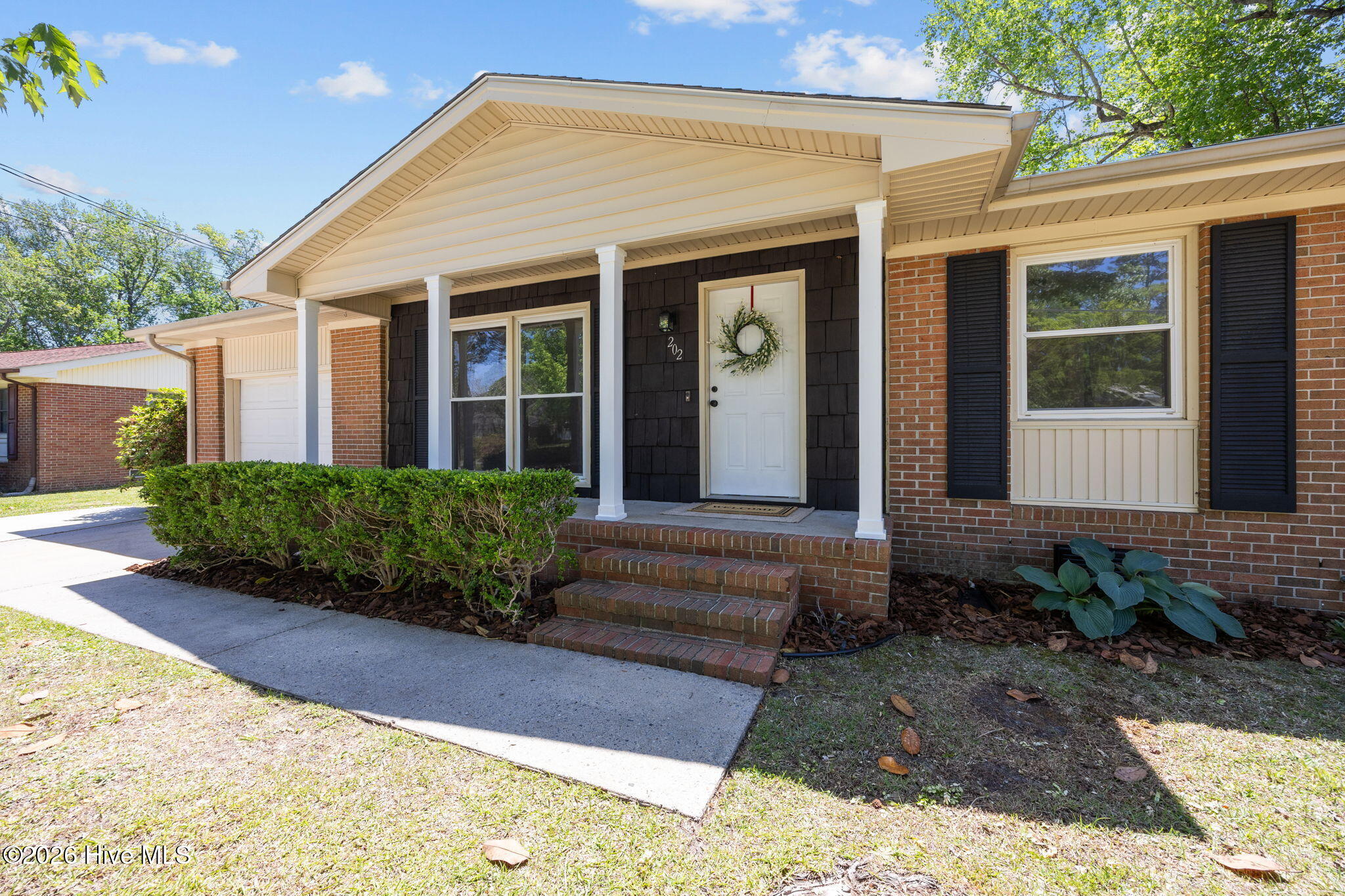 202 Stratford Road