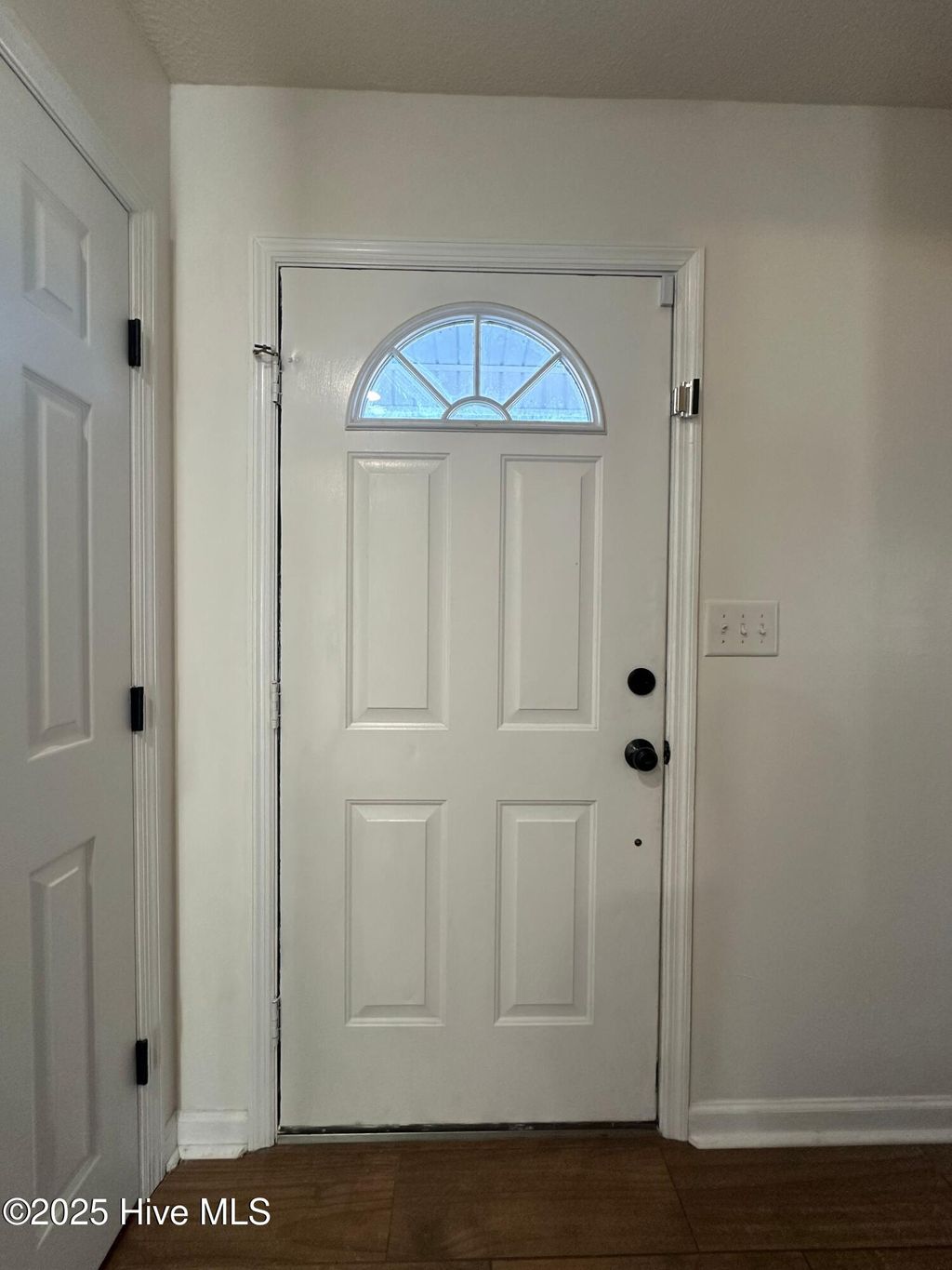 Photo of 101 Spain Drive, Hubert, NC 28539 (MLS # 100545130)